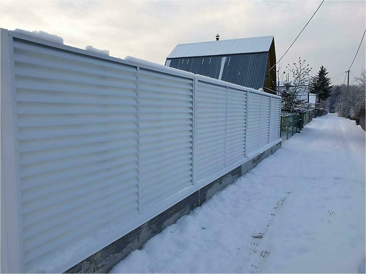 Забор жалюзи 150м RAL9003 фото2 в Ижевске