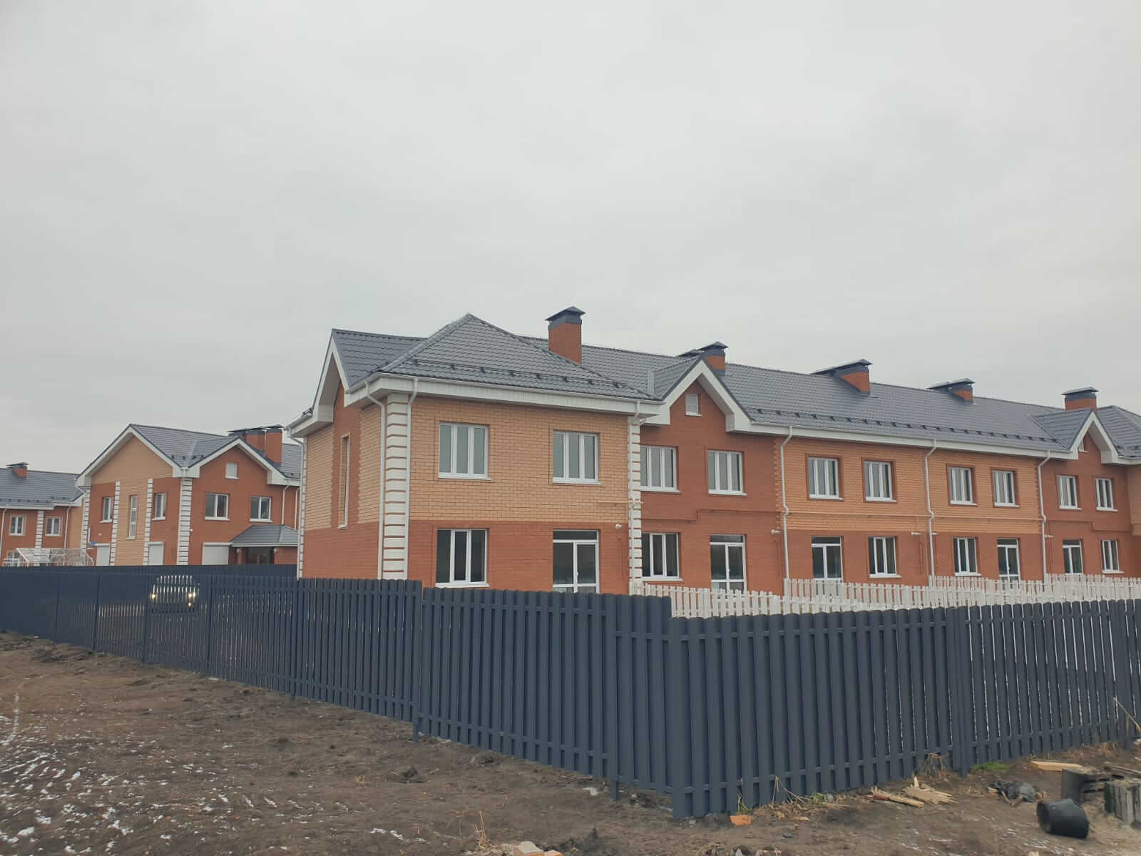 Забор из штакетника 230м Серый Графит фото4 в Ижевске
