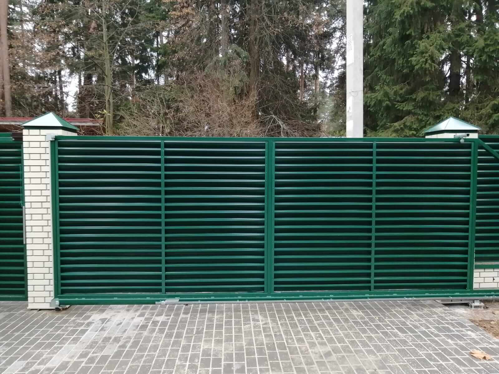 Забор-жалюзи с ламелями ЭКО-Z Зеленый Мох фото3 в Ижевске