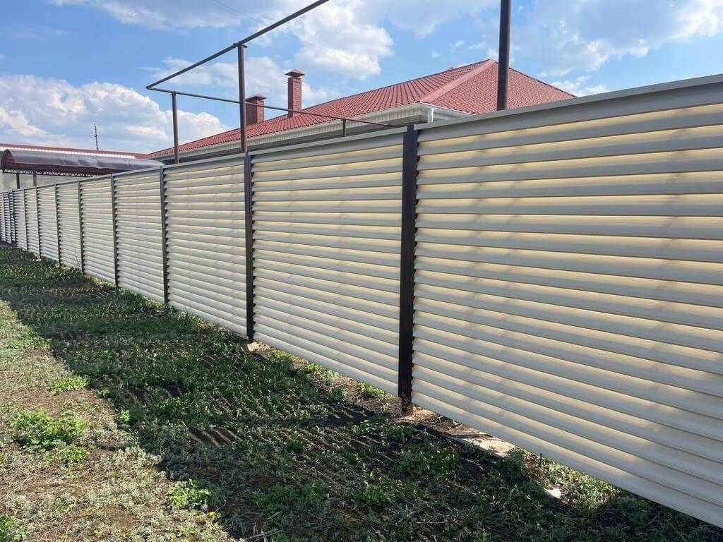 Забор из ламелей Еврожалюзи 25м RAL1015/1015 Слоновая Кость двусторонний фото 2 в Ижевске