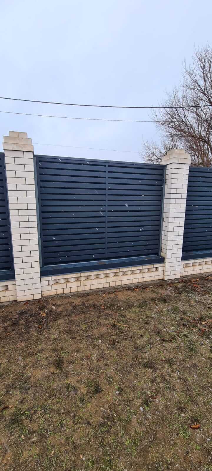 Забор-жалюзи из ламелей Хай-Тек 23м RAL7024/7024 Серый Графит двусторонний МАТТЕ фото 1 в Ижевске