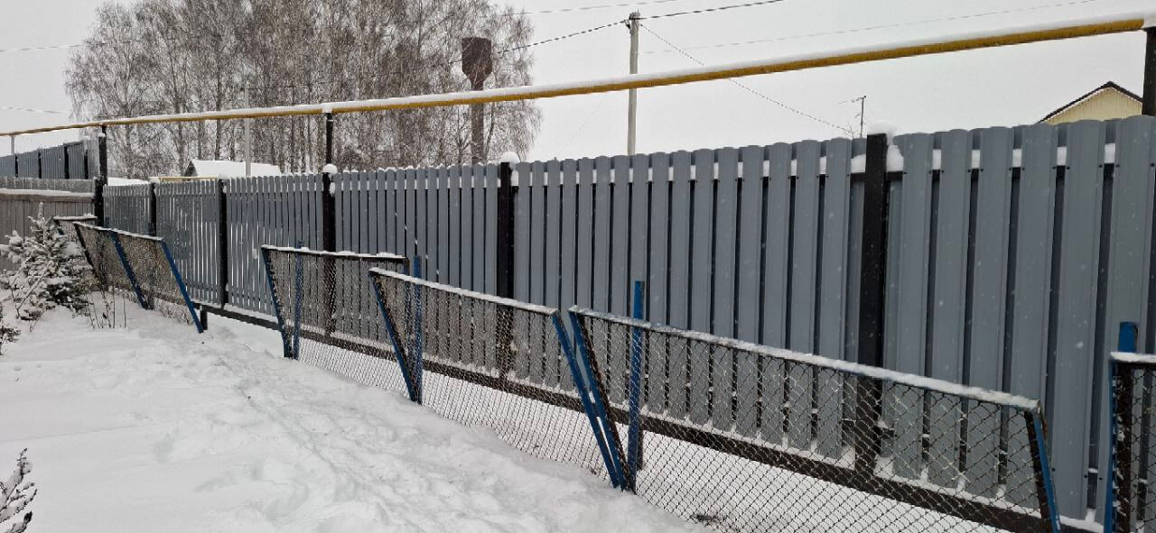 Забор из евроштакетника 27м RAL7024 Серый Графит МАТТЕ фото 5 в Ижевске